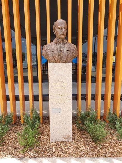 Ignaz Semmelweis | Monument Australia