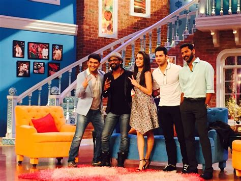 'Comedy Nights With Kapil' Completes 2 Years; 'ABCD 2' Star Cast ...