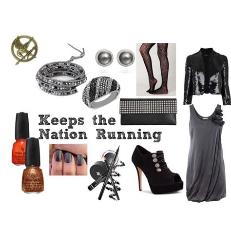 17 Best images about Hunger Games District Outfits on Pinterest ...