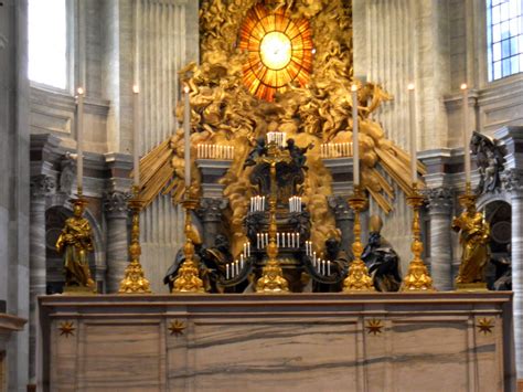 New Liturgical Movement: Decorations of the Vatican Basilica on the ...