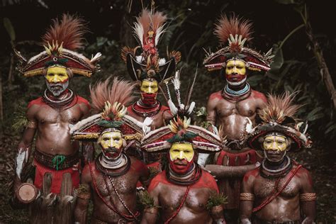 Land before time - Into the Highlands of Papua New Guinea - We love it Wild