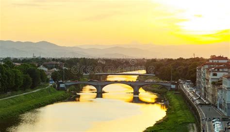 Ponte Santa Trinita at Sunset in Florence. Stock Image - Image of historical, italian: 93361109