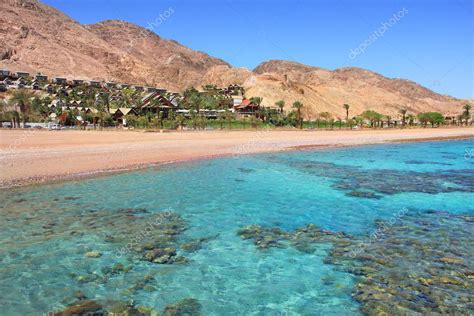 Red Sea shoreline. Eilat, Israel. — Stock Photo © rglinsky #9118529