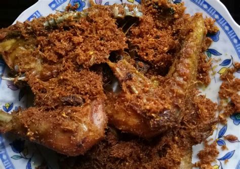 Resep Ayam Goreng bumbu Rempah / Lengkuas oleh .Aasyaa Asiyahh - Cookpad