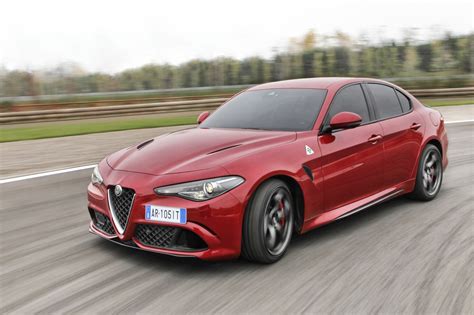 2016 Alfa Romeo Giulia Quadrifoglio Review | CarAdvice