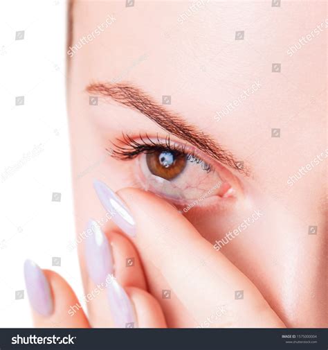 Woman Wears Contact Lenses On Irritated 스톡 사진 1575000004 | Shutterstock