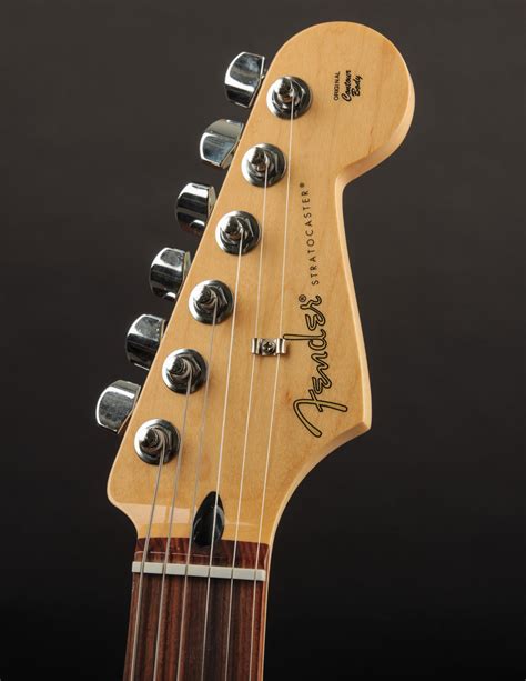 Fender Player Stratocaster, Sunburst | The Music Emporium