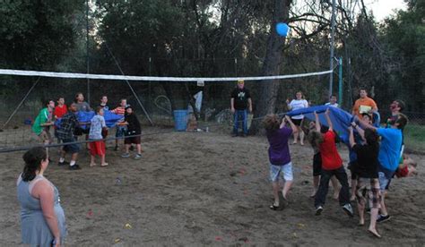 Water Balloon Volleyball – Camp Gilgal Family