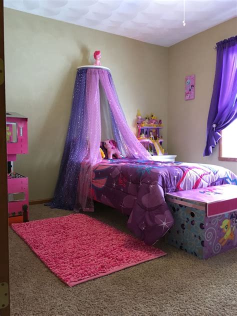 My Little Pony room | My little pony bedroom, Pony bedroom, Kids ...