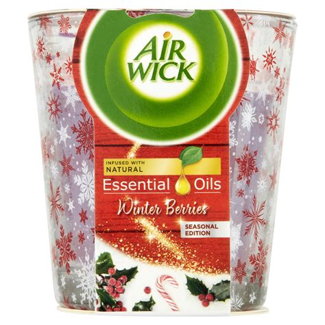 Air Wick Winter Berries Scented Candle | Wilko