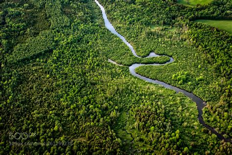 An oxbow lake in the making - Southern Ontario, Canada. [2048x1371][OS] photo by Graham Taylor ...