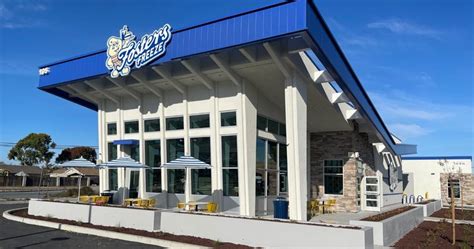 Fosters Freeze expands California footprint | QSR Web