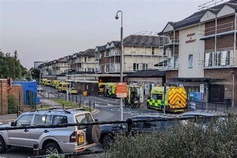 Oldham hospital A&E department likened to a 'scene from a disaster film' - Manchester Evening News