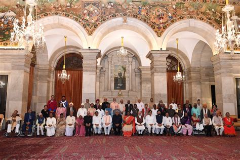 The President of India, Smt. Droupadi Murmu presents three Padma ...