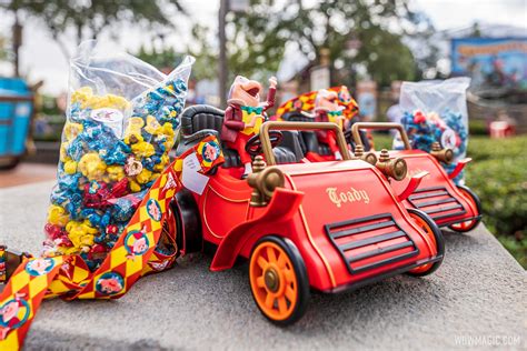 Mr. Toad's Wile Ride Popcorn Bucket still available at Magic Kingdom a week after the original ...