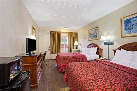 Guest room at the Days Inn St. Augustine West in Saint Augustine ...