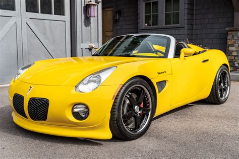 2006 Pontiac Solstice Mallett V8 6-Speed for sale on BaT Auctions ...