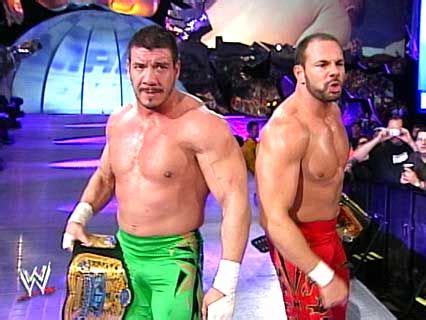 Los Guerreros – OWW | Eddie guerrero, Wrestling superstars, Wwf superstars