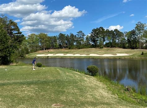 Carolina Lakes Golf Club – Golf Course Review