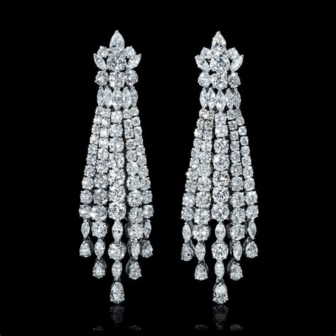 18.75ct Diamond 18k White Gold Chandelier Earrings