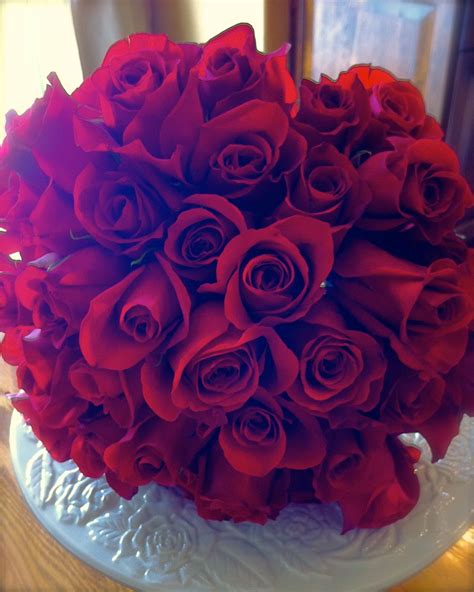 The Flower Girl Blog: red roses