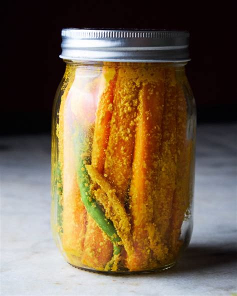 Carrot Pickle | DELICIOUS 6 Ingredients Vegan Pickle Recipe