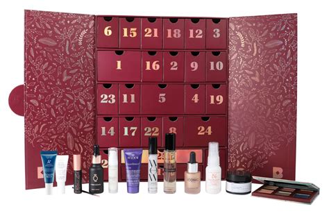 Makeup Advent Calendar Beauty Bay - Harri Pepita