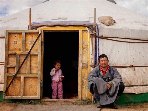 The Flying Tortoise: The Nomads Of Mongolia...