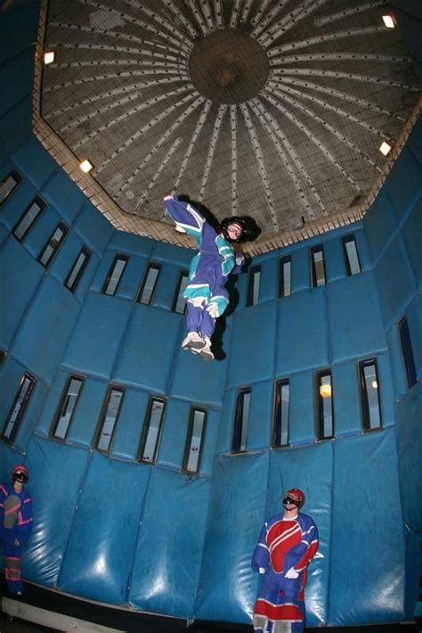 indoor skydiving | Indoor skydiving, Skydiving, Indoor