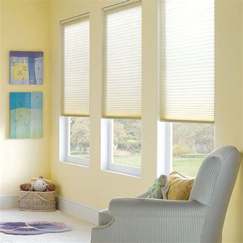 Classic Cordless 3/4" Single Cell Light Filtering Cellular Shades @ AwardBlinds