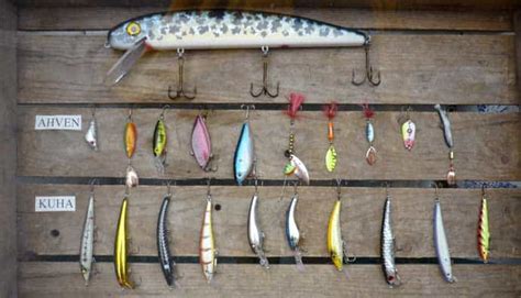 8 Must Know Names of Fishing Lures - (Reviews) - Cast and Spear