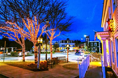 Manchester Is A Delightful Christmas Town In Vermont You'll Want To Visit