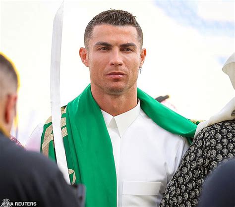 PICTURED: Cristiano Ronaldo dons traditional Middle-Eastern attire to honour Saudi Arabia ...