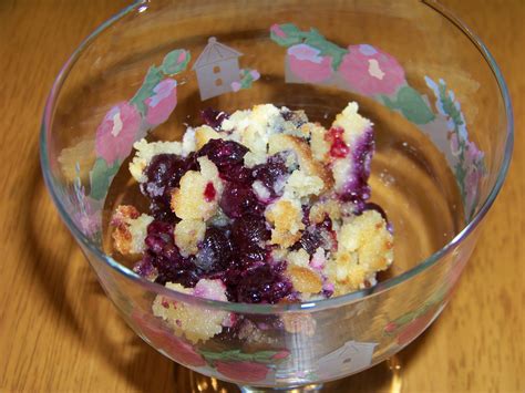 Easy Blueberry Cobbler | Low Carb Yum