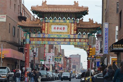 Chinatown Friendship Gate - 20 Photos - Landmarks & Historical Buildings - Chinatown ...