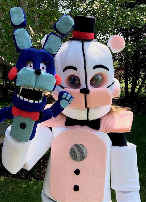 My Funtime Freddy Cosplay from two years ago (my first cosplay) : r/fivenightsatfreddys