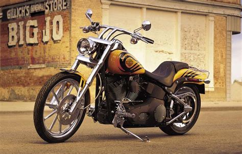 HARLEY-DAVIDSON Night Train (2005-2006) Specs, Performance & Photos ...