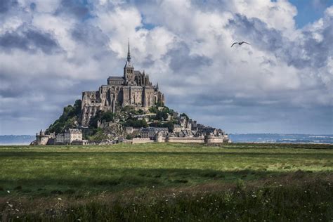 Mont-Saint-Michel | The Brain Chamber