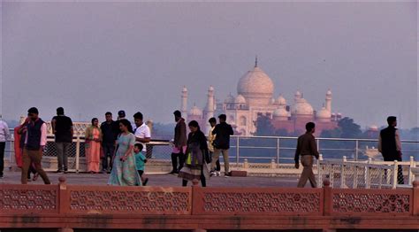 India plans Covid-19 cover to woo foreign tourists | ABC Mundial