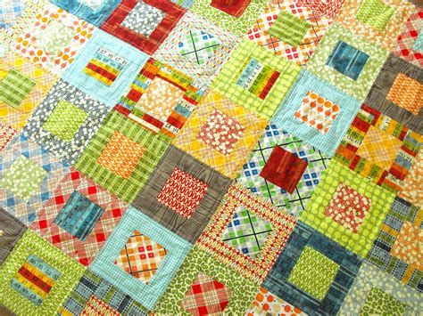 Fussy Cut: Elijah's quilt - square in square