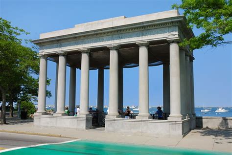 Plymouth Rock Monument | Jorge Gonzalez | Flickr