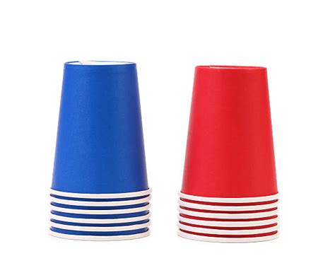 Red Plastic Cups Stock Photos, Pictures & Royalty-Free Images - iStock