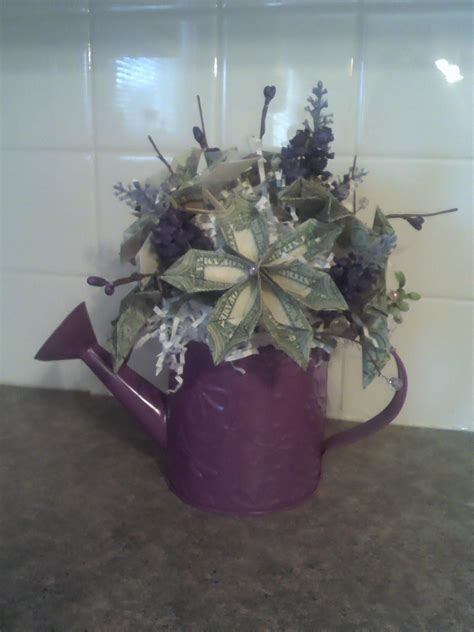 Money bouquet | Money bouquet, Candy gift baskets, Candy gifts