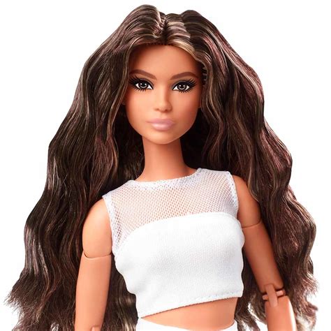 Barbie Looks Doll (Original, Brunette Wavy Hair) – Mattel Creations