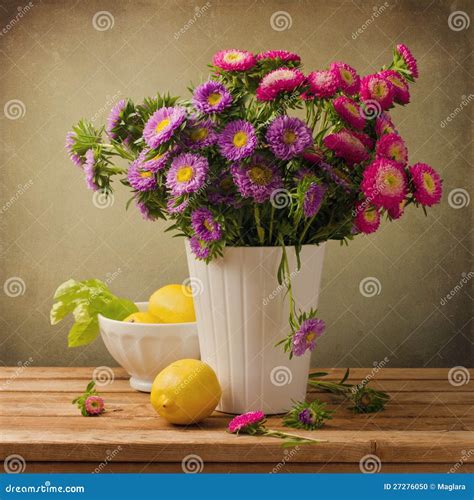 Beautiful Aster Flower Bouquet Stock Photo - Image: 27276050