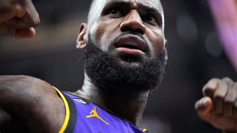 LeBron James: Lakers teammates do goat sounds after Lakers – Jazz