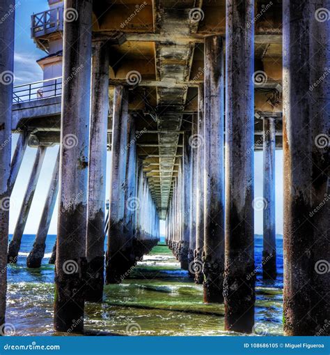 Huntington beach pier stock image. Image of pier, beach - 108686105