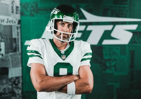 Jets Unveil Throwback Uniforms