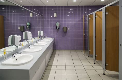 Guide to Keeping Your Commercial Facility Restrooms Clean and Hygienic | Cleanstart Janitorial ...