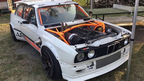 BMW e30 drift car build - BMW E30 tuning Ungarn - - YouTube